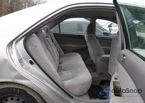 2003 Toyota Camry Le from USA, damaged, VIN 4T1BE32K53U209222